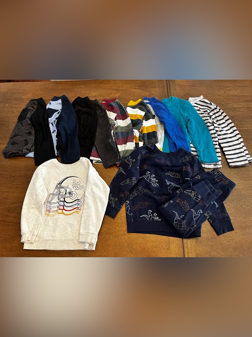 Boys 4T Fall Clothing Bundle Garanimals Long Sleeve Tees Sweatshirt